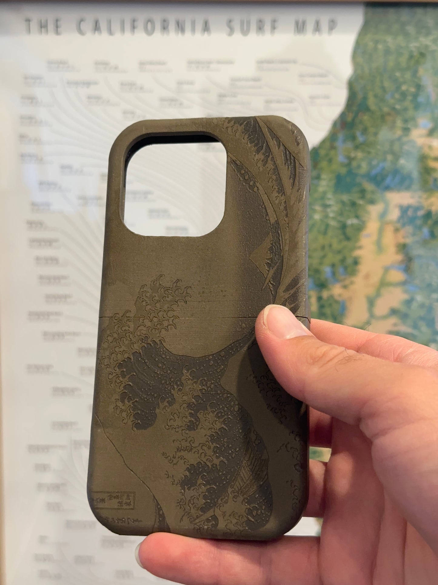 iPhone H-Case Dark Walnut Wood